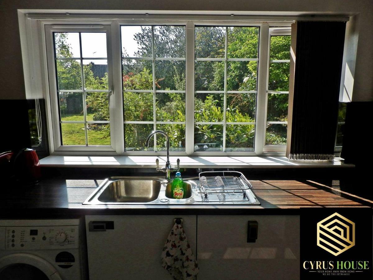 Ferienwohnung Cyrus House Dartford Exterior foto